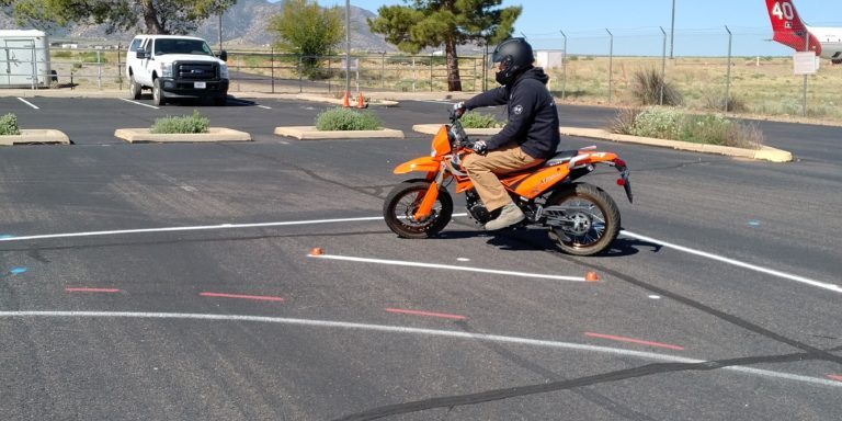 Ride Arizona MTC motorcyclist on course (image)